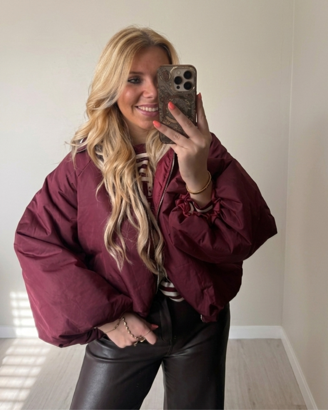 Oversized Puffer Jacket Bordeaux