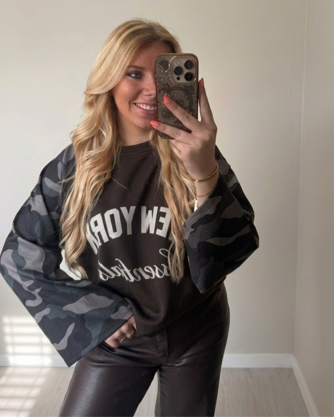New York Essentials long sleeve