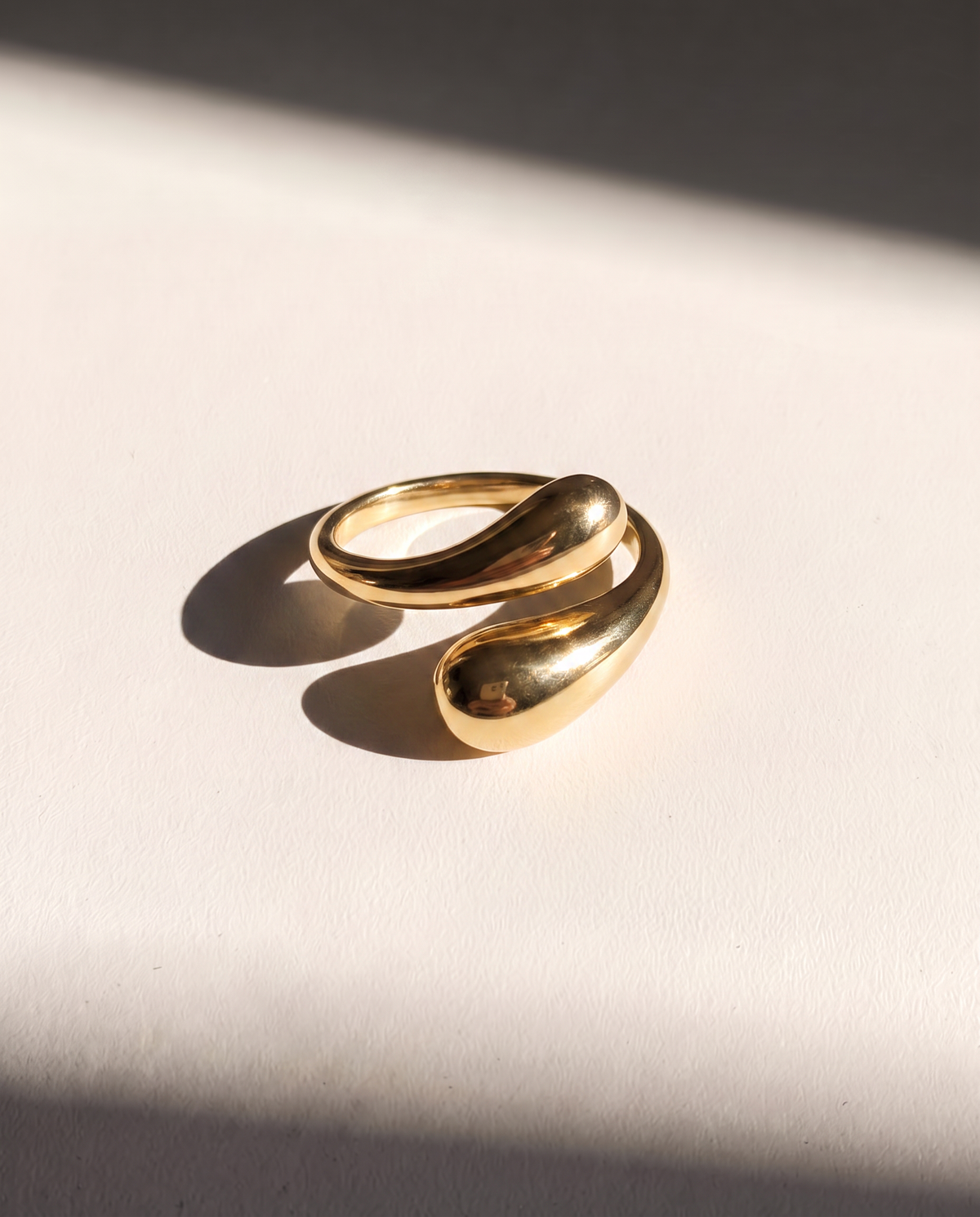 Liquid Drop Ring
